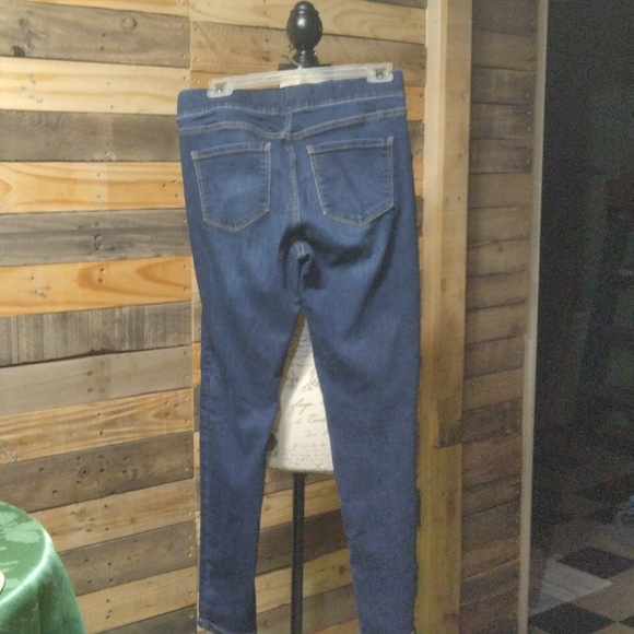 A.N.A stretch Jegging size 10 New without tags - Picture 3 of 4